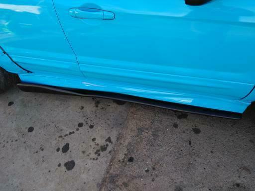 Side skirts Splitters Charge speed