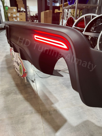 Rear lip Tommy Kaira  