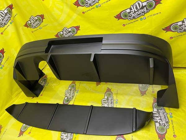 Bumper rear HDTuning without lip