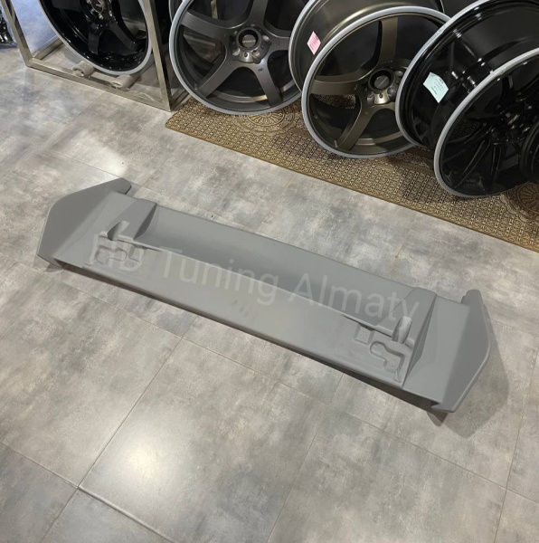 Top Spoiler CUSTOM 