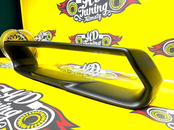 Spoiler STI v7  