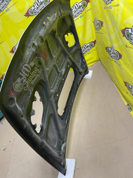 Hood Facelift