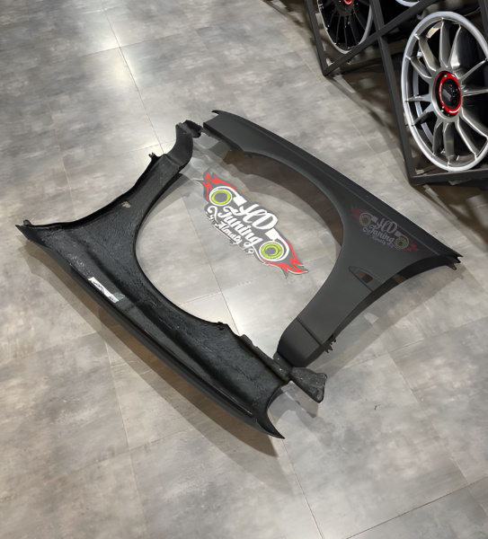 Front fenders L+R OEM