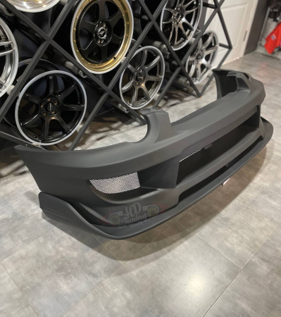 Бампер передний M-Sport со сплиттером GDB