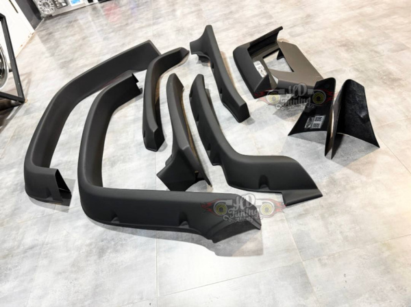 Fender flares +100mm (PRIMED)