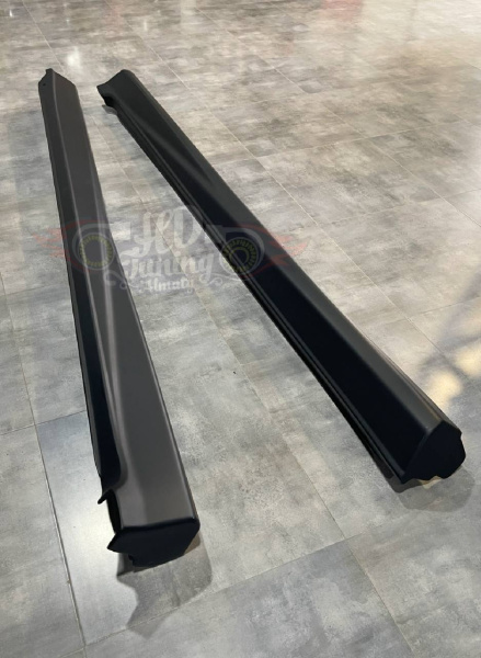 Side skirts Aero Facelift 