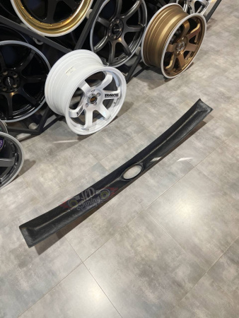 Mid spoiler STI 