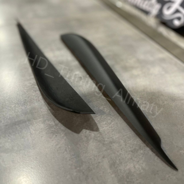 Eyelids V2 facelift