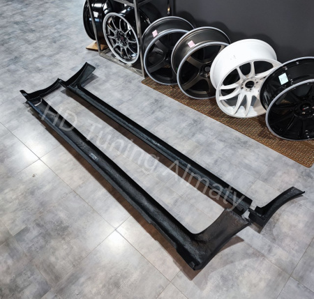 Side skirts Blitzen 