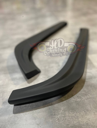 Rear splitter (Spats)