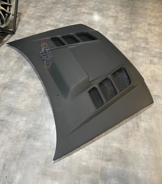 Hood ChargeSpeed prefacelift