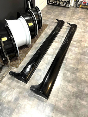 Side skirts Trial 