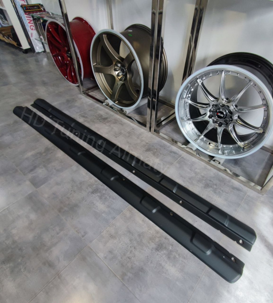 Side skirts Liberal for Outback BP