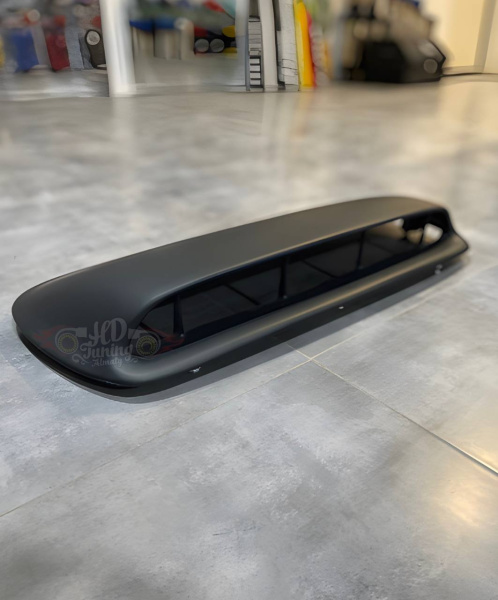 Hood scoop STI 