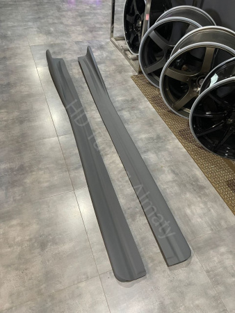 Side skirts LIP ChargeSpeed 