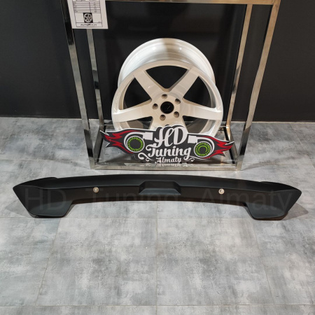 Top spoiler custom HD_Tuning