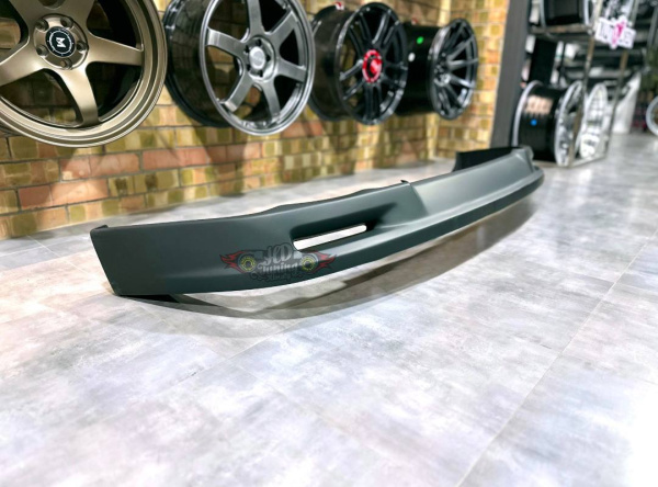 Front lip TRUST PreFacelift