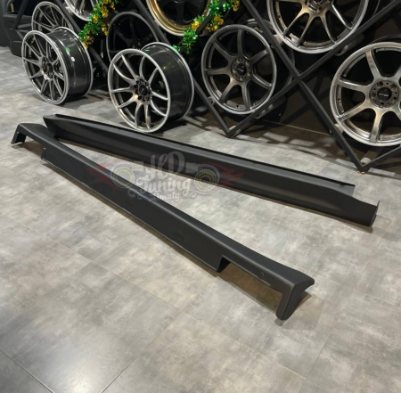 Side skirts AERO 