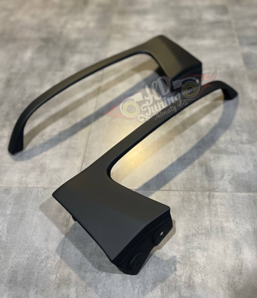 Eyelids CrossSport Prefacelift