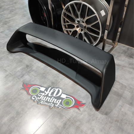Spoiler STI v7 sedan