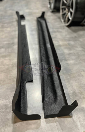 Side skirts AERO 