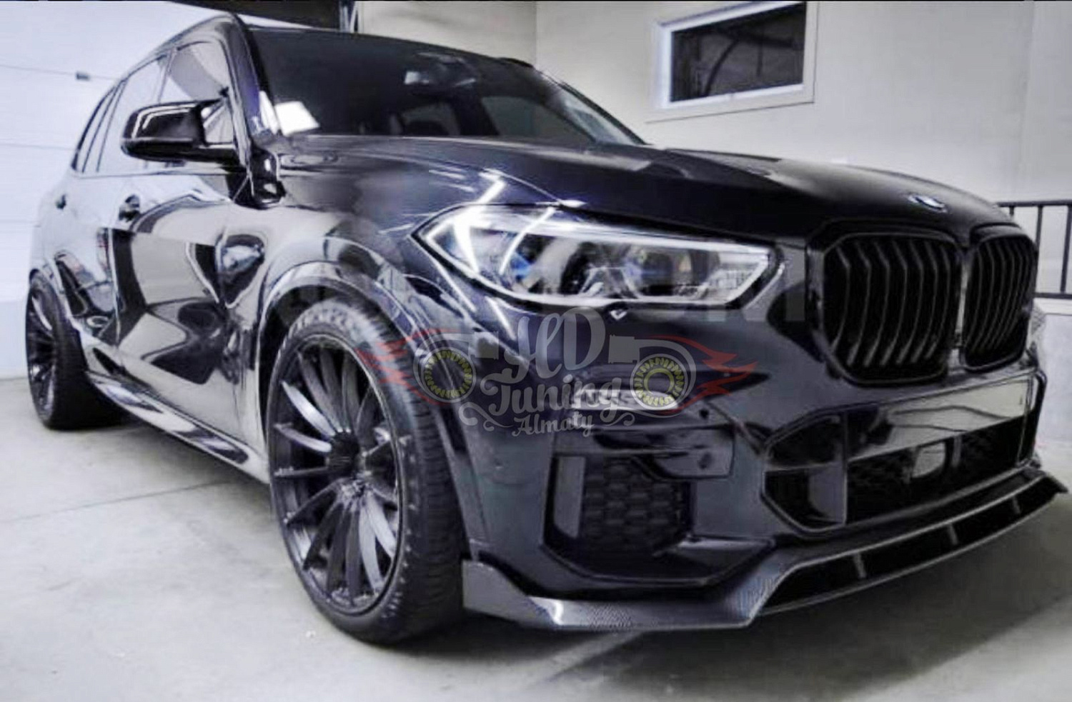 Губа на передний бампер BMW X5 F15 версия M