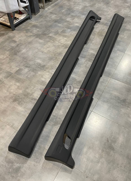 Side skirts ChargeSpeed  